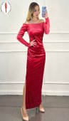 Rochie Dama, Lunga, Umeri Goi, Strasuri Capsate, Rosu